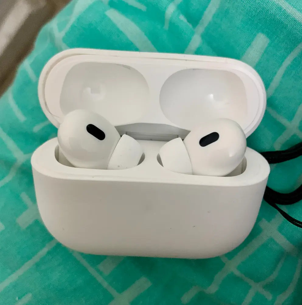 AirPods Pro 2 – Type-C with Buzzer & Lanyard (Dori Included)