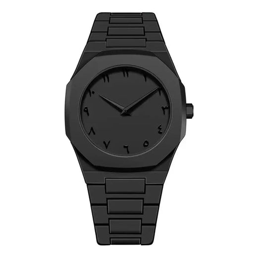 Aura Watch in Hand – Showcasing Lightweight 44g Build