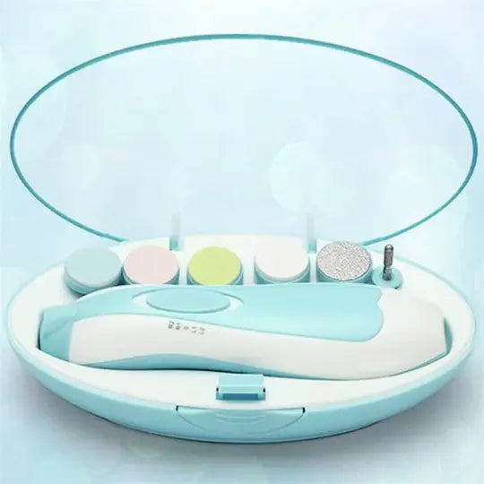 Mother using electric baby nail trimmer – silent and stress-free grooming